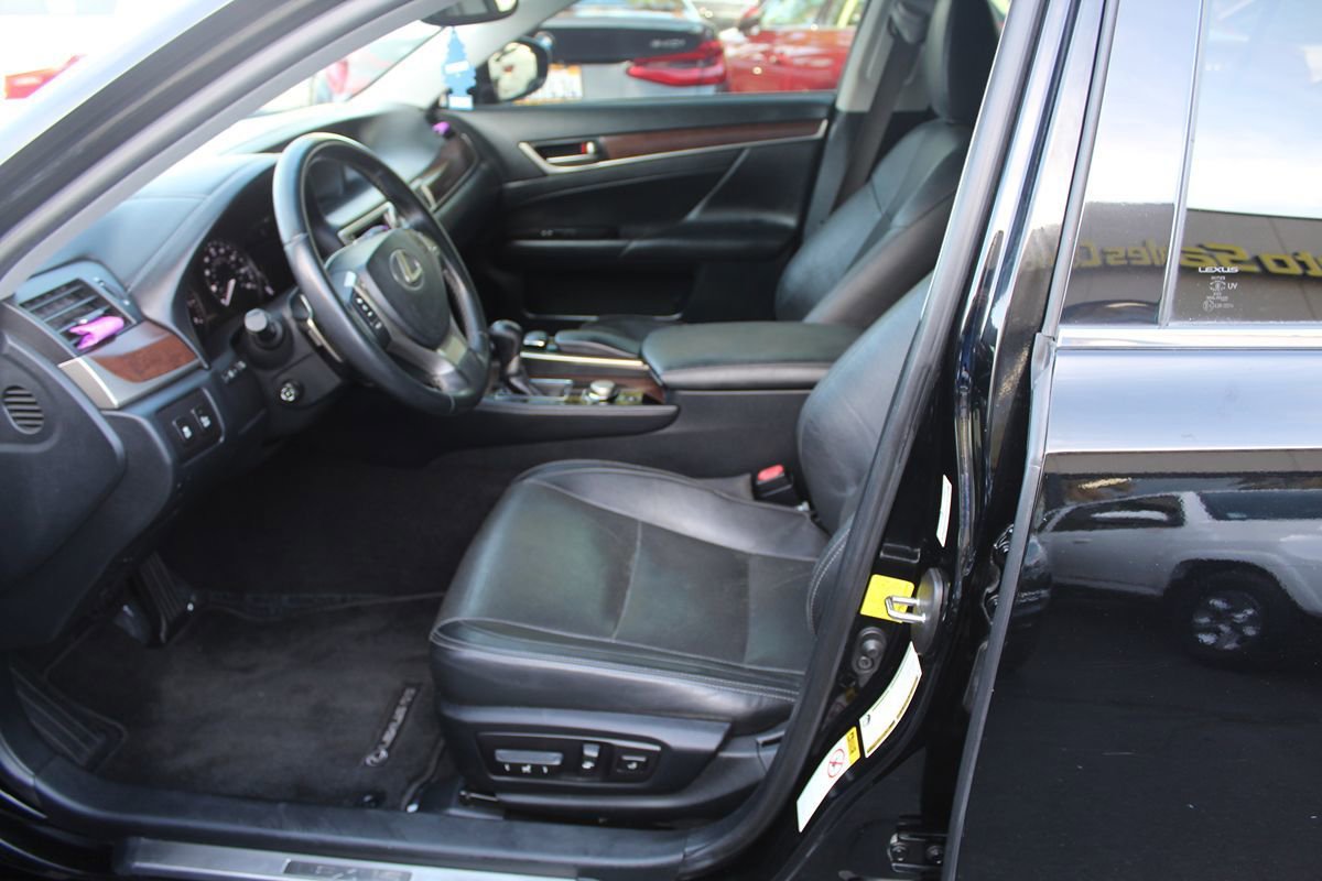 Used 2014 Lexus GS 350 w/ Premium Package image 16