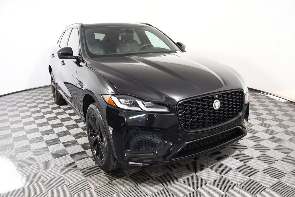 Used 2026 Jaguar F-PACE R-Dynamic S AWD/4WD image 9
