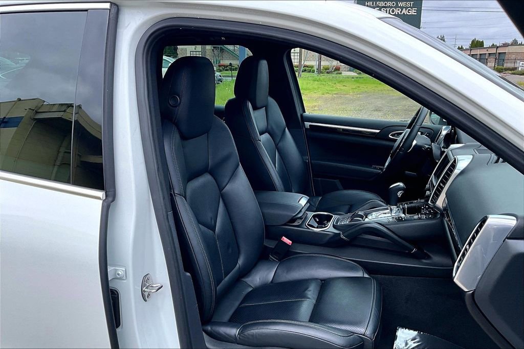 Used 2014 Porsche Cayenne AWD/4WD image 10