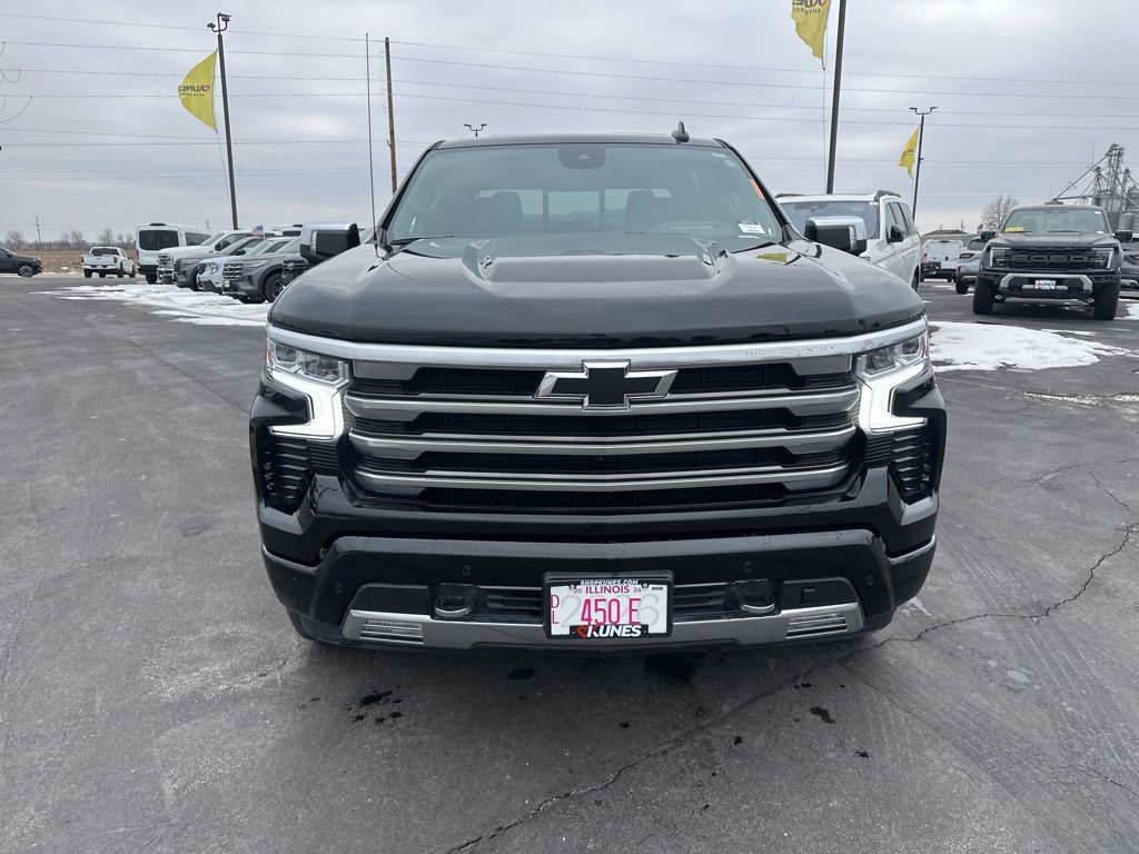 Used 2024 Chevrolet Silverado 1500 High Country image 17