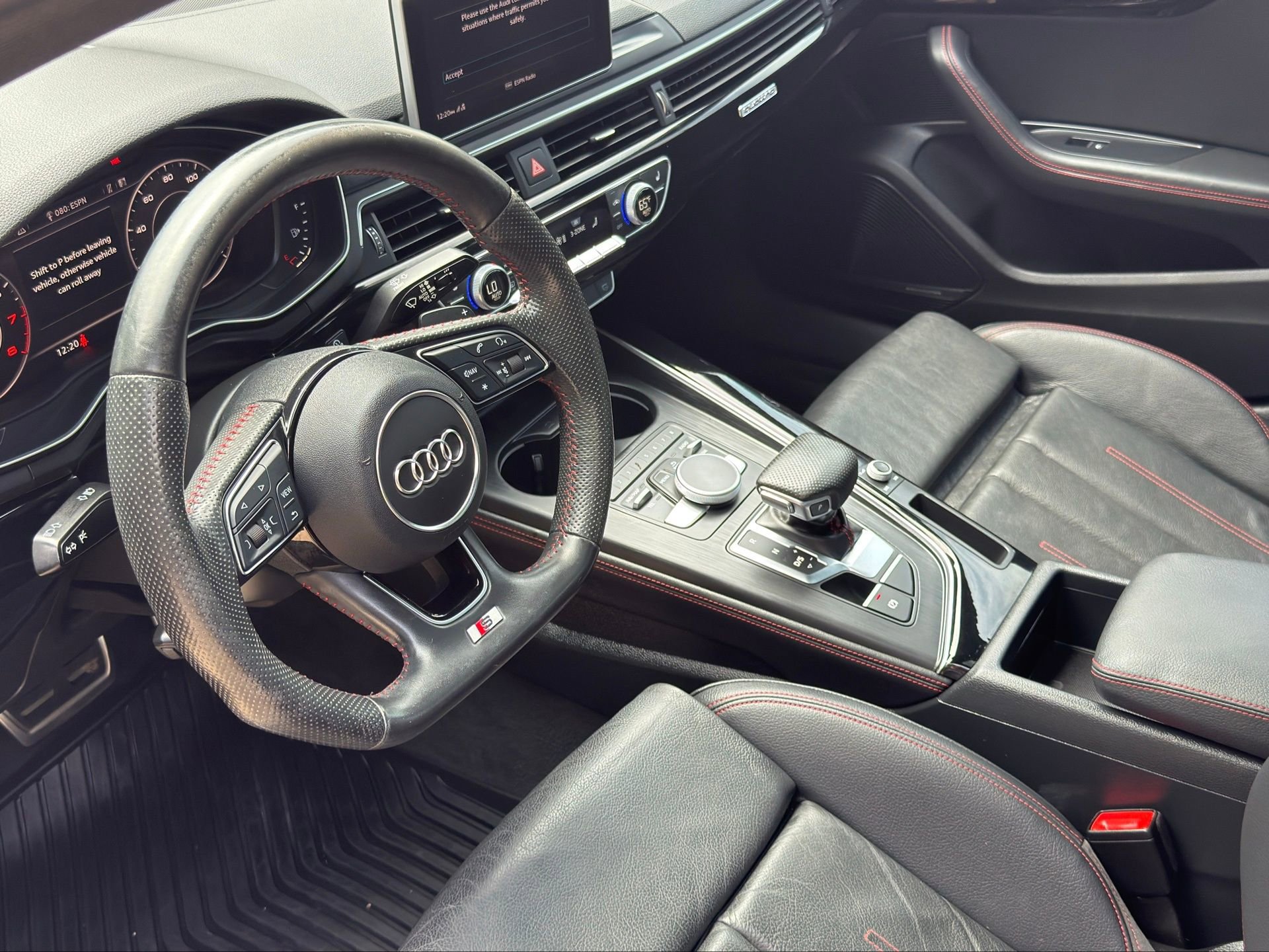 Used 2018 Audi A4 2.0T Premium Plus w/ Premium Plus Package AWD/4WD image 8