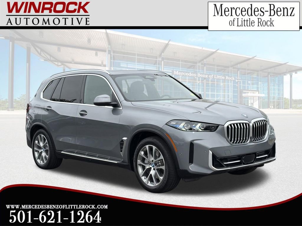 Used 2025 BMW X5 xDrive50e image 1