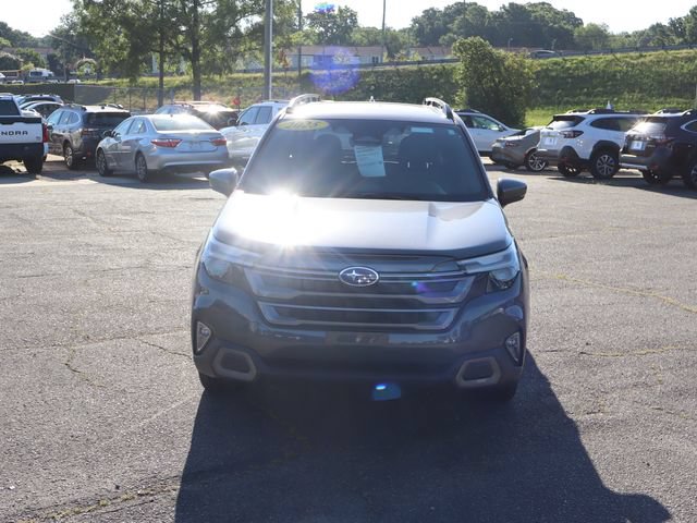 Used 2025 Subaru Forester Limited w/ Popular Package #1 AWD/4WD image 2