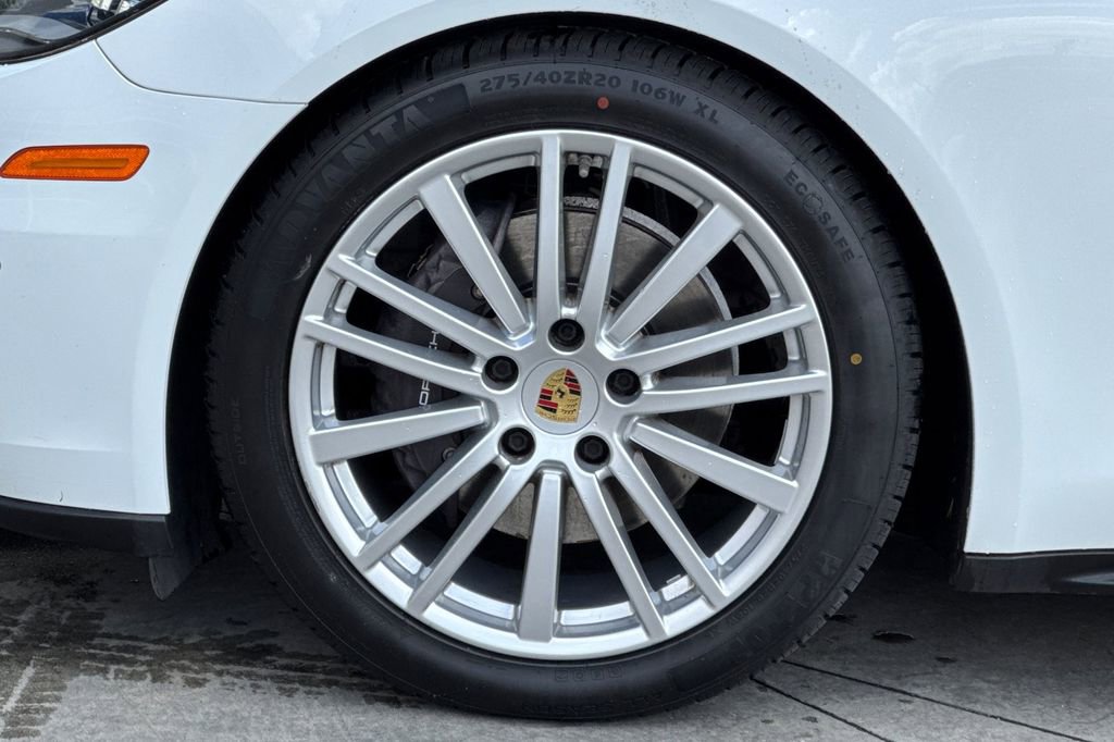 Used 2020 Porsche Panamera 4 w/ Premium Package Plus AWD/4WD image 33