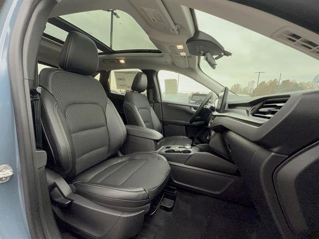 New 2026 Ford Escape SE image 25