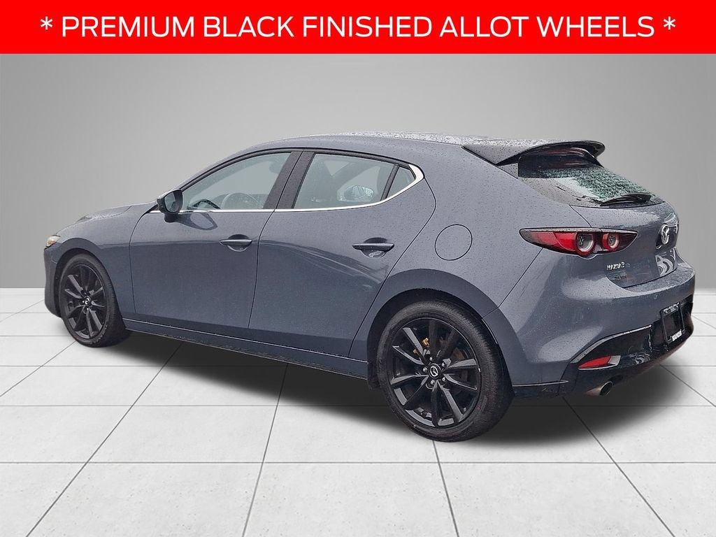 Used 2020 MAZDA MAZDA3 Hatchback w/ Premium Package FWD image 6