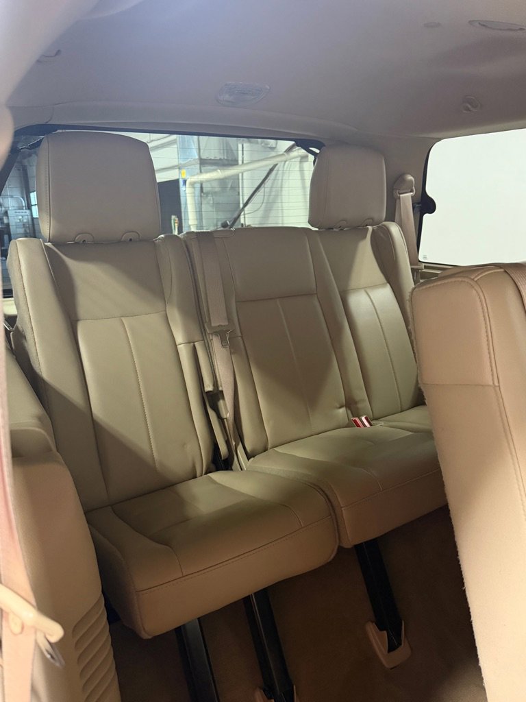 Used 2012 Ford Expedition XLT AWD/4WD image 11