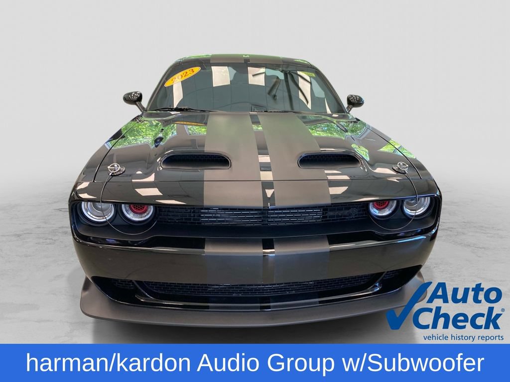 Used 2023 Dodge Challenger SRT Hellcat RWD image 2