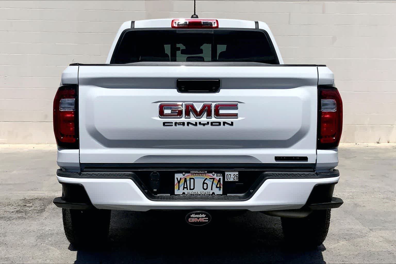 Used 2024 GMC Canyon Elevation w/ Convenience Package RWD image 5