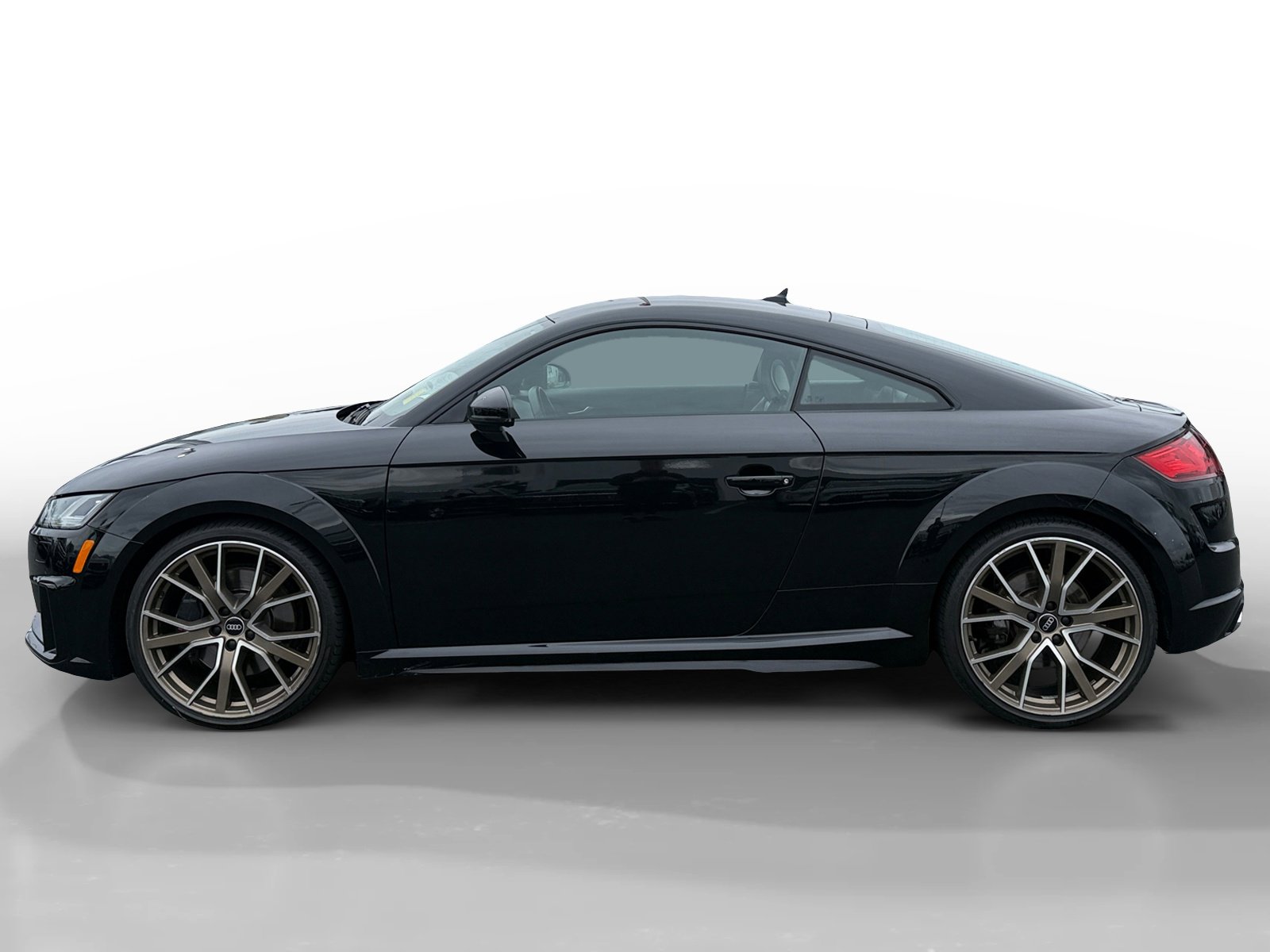 Used 2022 Audi TTS 2.0T Coupe w/ Bronze Package AWD/4WD image 2