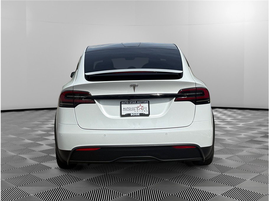 Used 2022 Tesla Model X AWD/4WD image 4