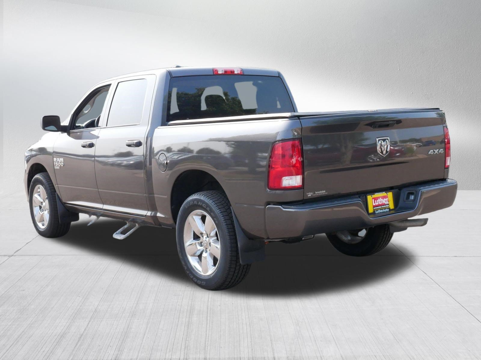 Used 2019 RAM 1500 Express w/ Express Value Package AWD/4WD image 5