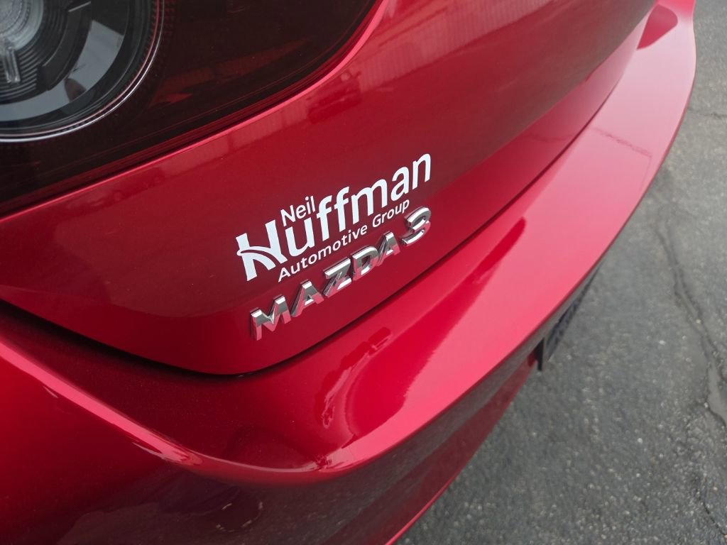 Used 2023 MAZDA MAZDA3 s image 11