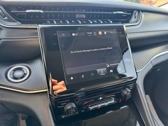 Certified 2023 Jeep Grand Cherokee Laredo image 21