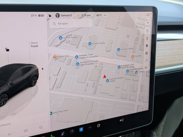 Used 2025 Tesla Model Y Long Range AWD/4WD image 13