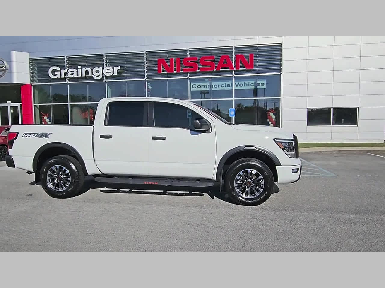 Used 2024 Nissan Titan PRO-4X w/ Off Road Protection Package AWD/4WD image 39