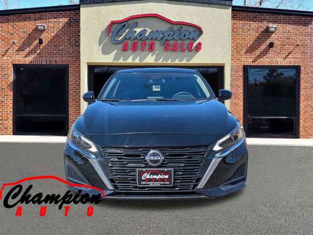Used 2023 Nissan Altima 2.5 SV image 7