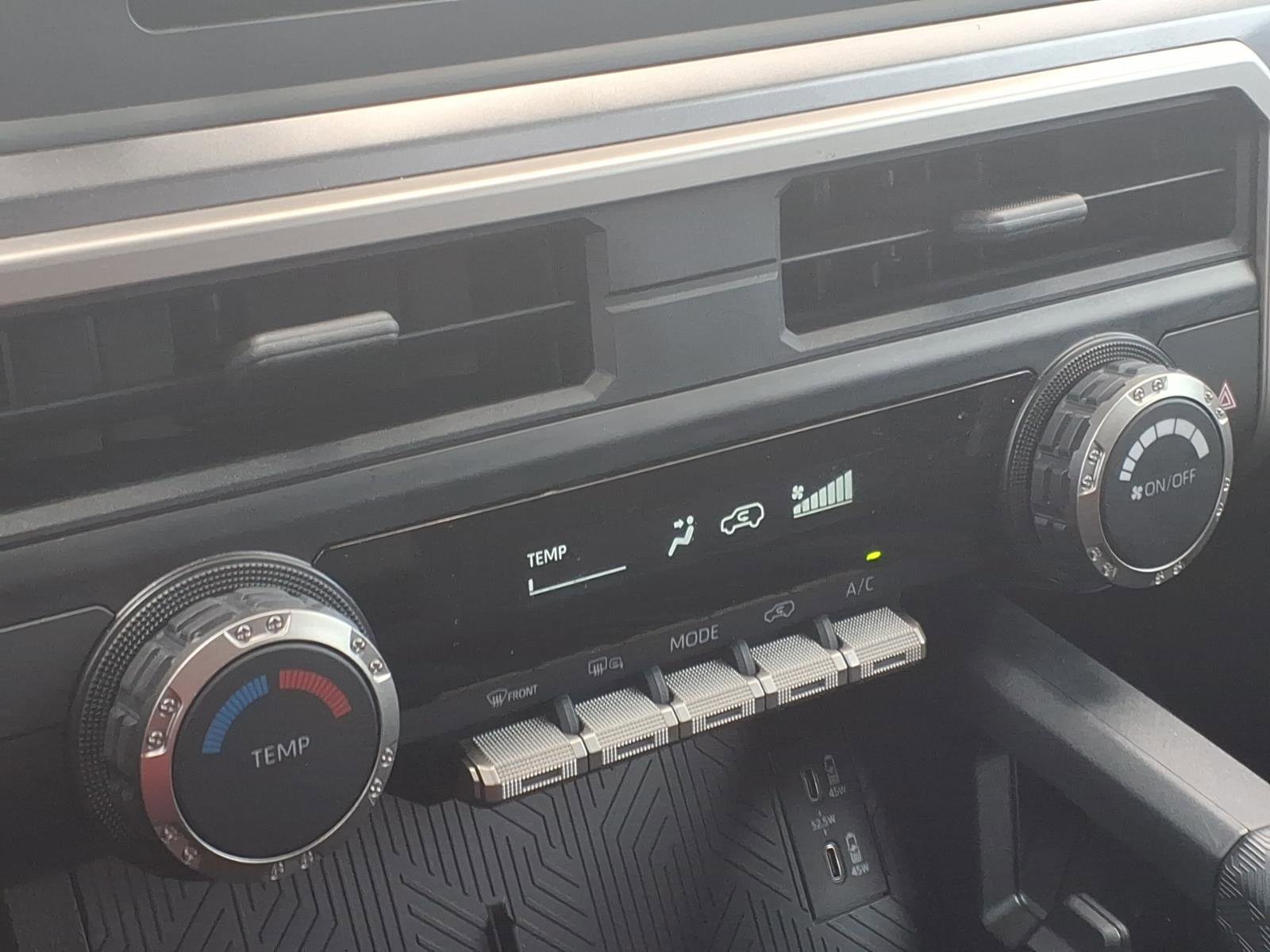 Certified 2025 Toyota 4Runner SR5 image 18