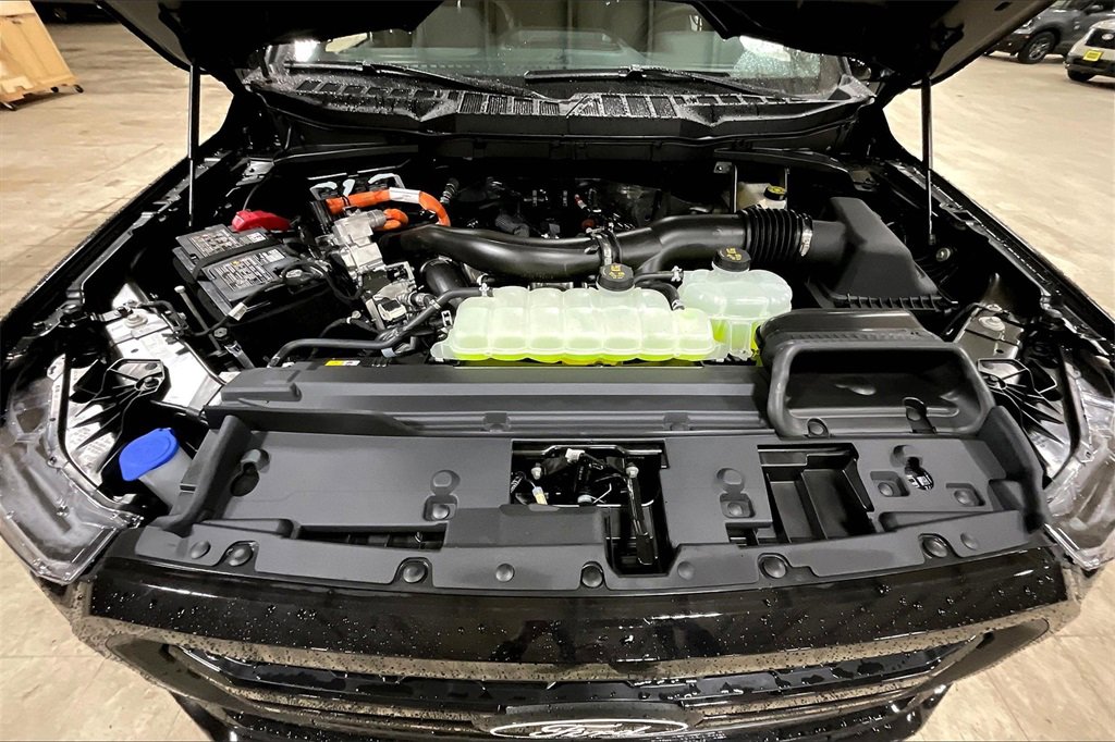 New 2025 Ford F150 Lariat image 11