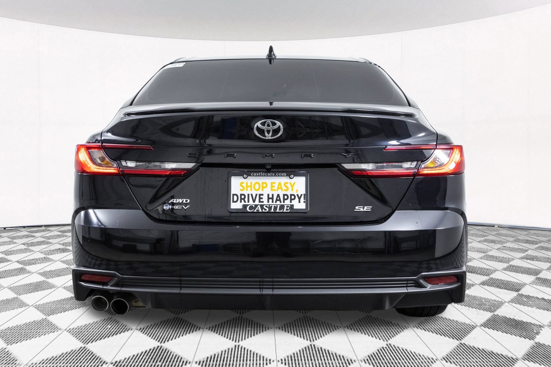 Used 2025 Toyota Camry SE w/ Convenience Package AWD/4WD image 17