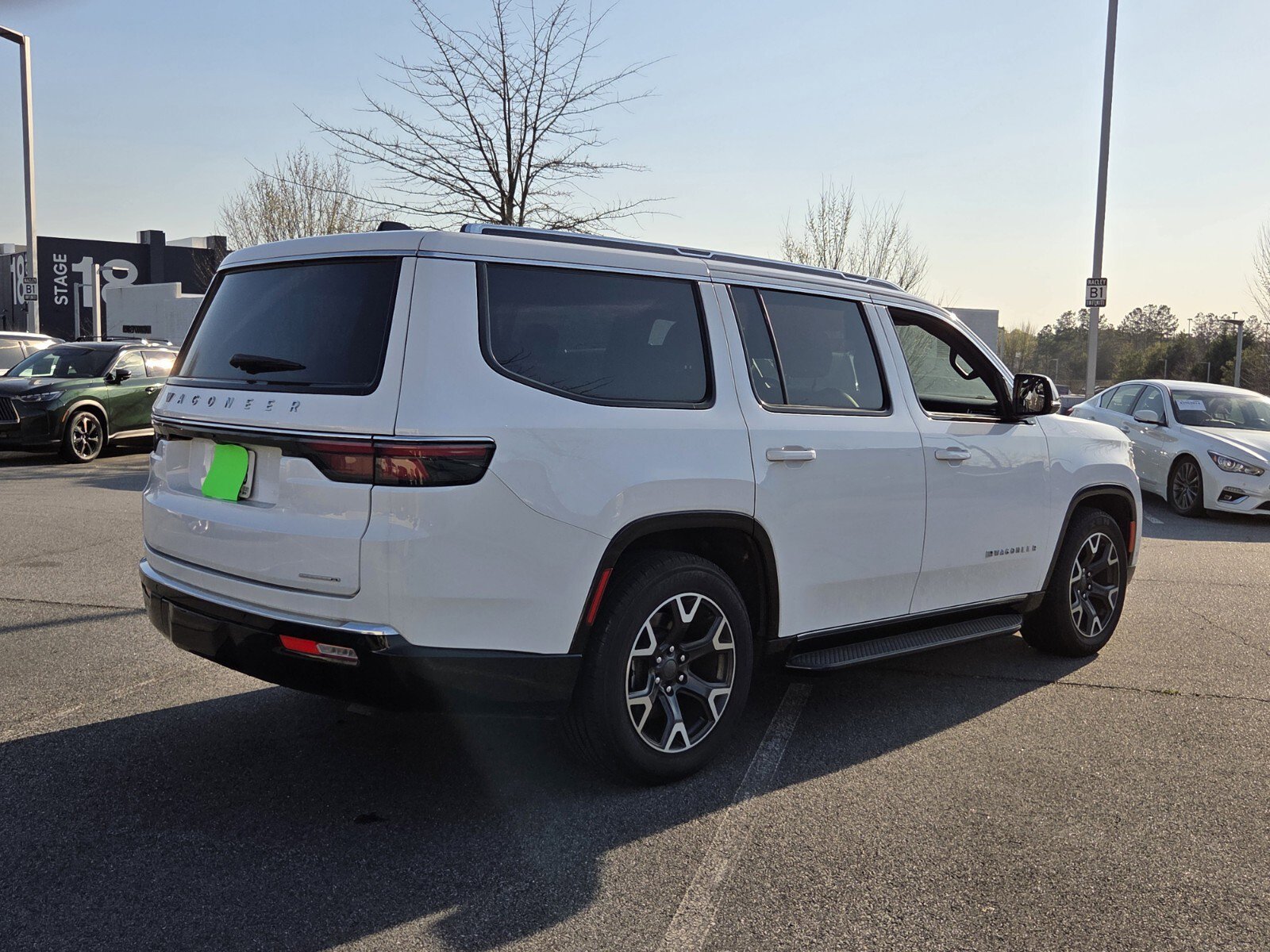 Used 2024 Jeep Wagoneer Series III image 6