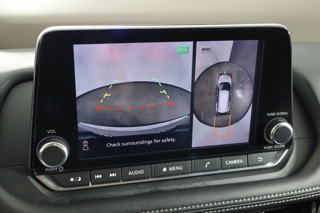 Used 2023 Nissan Rogue SL FWD image 37