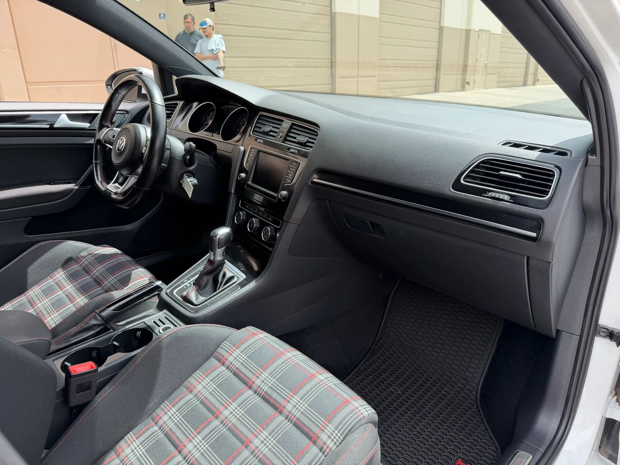 Used 2017 Volkswagen GTI S FWD image 14