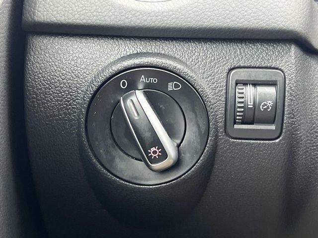 Used 2017 Volkswagen Tiguan Wolfsburg Edition image 28