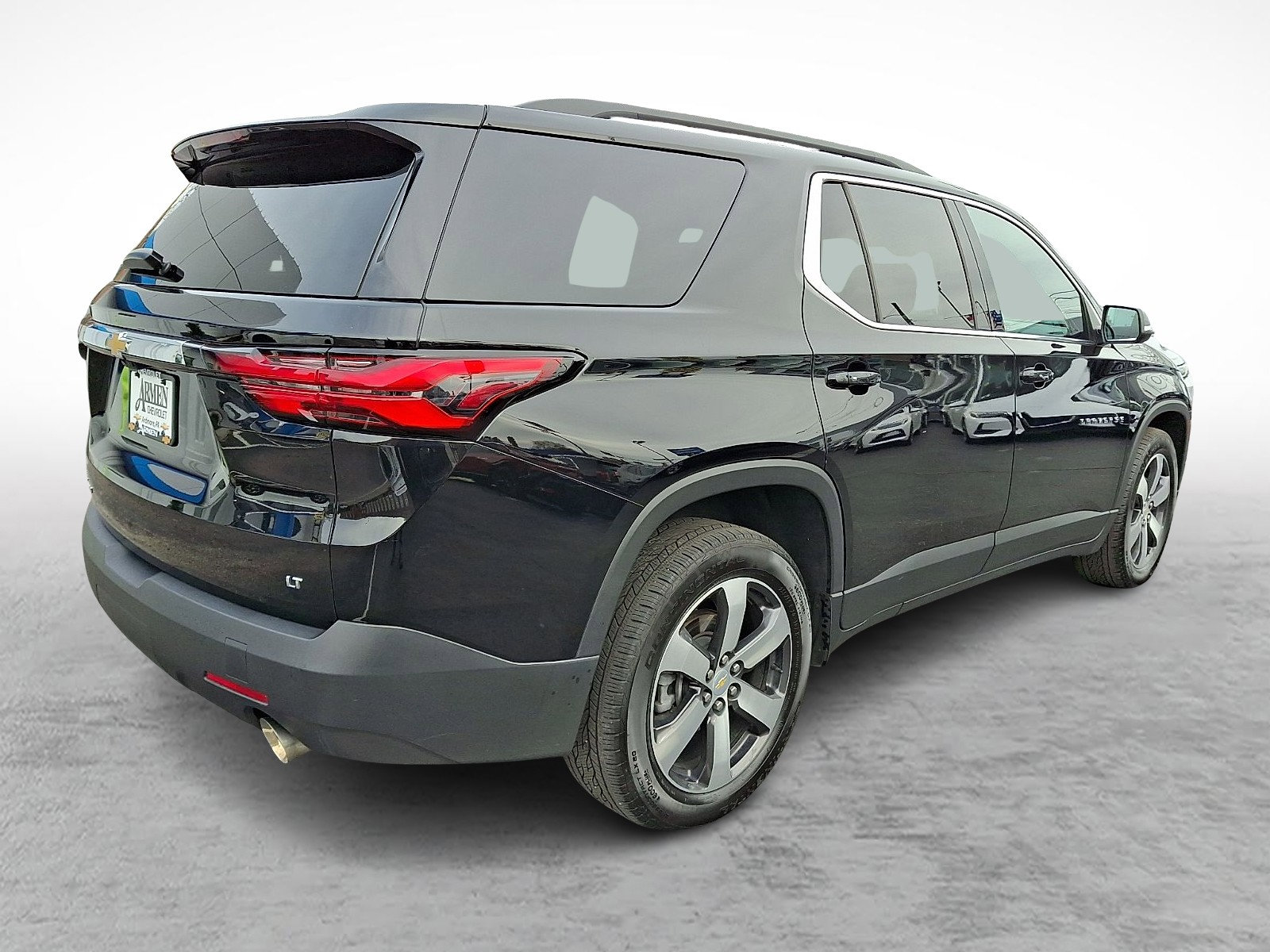 Certified 2023 Chevrolet Traverse LT w/ LT Premium Package image 7
