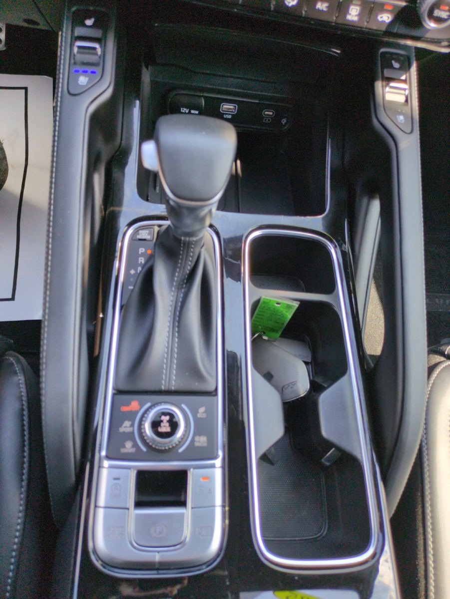 Certified 2025 Kia Telluride SX Prestige X-Line AWD/4WD image 23