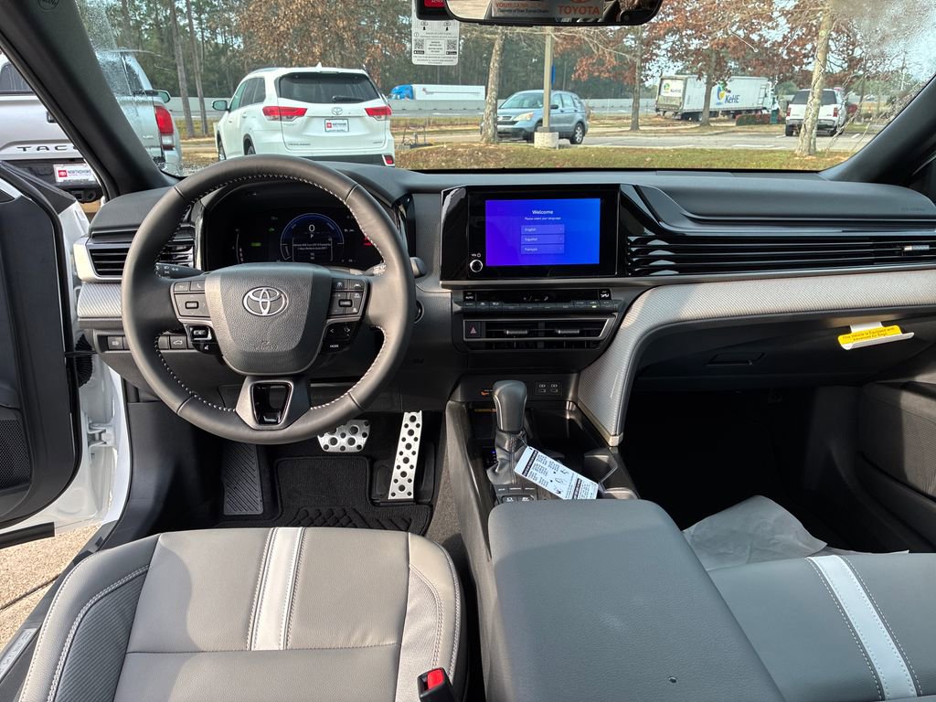 New 2026 Toyota Camry SE image 17