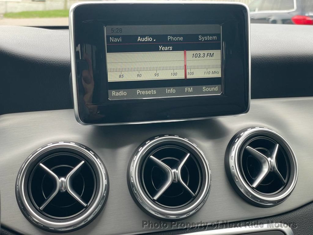 Used 2015 Mercedes-Benz GLA 250 w/ Sport Package image 10