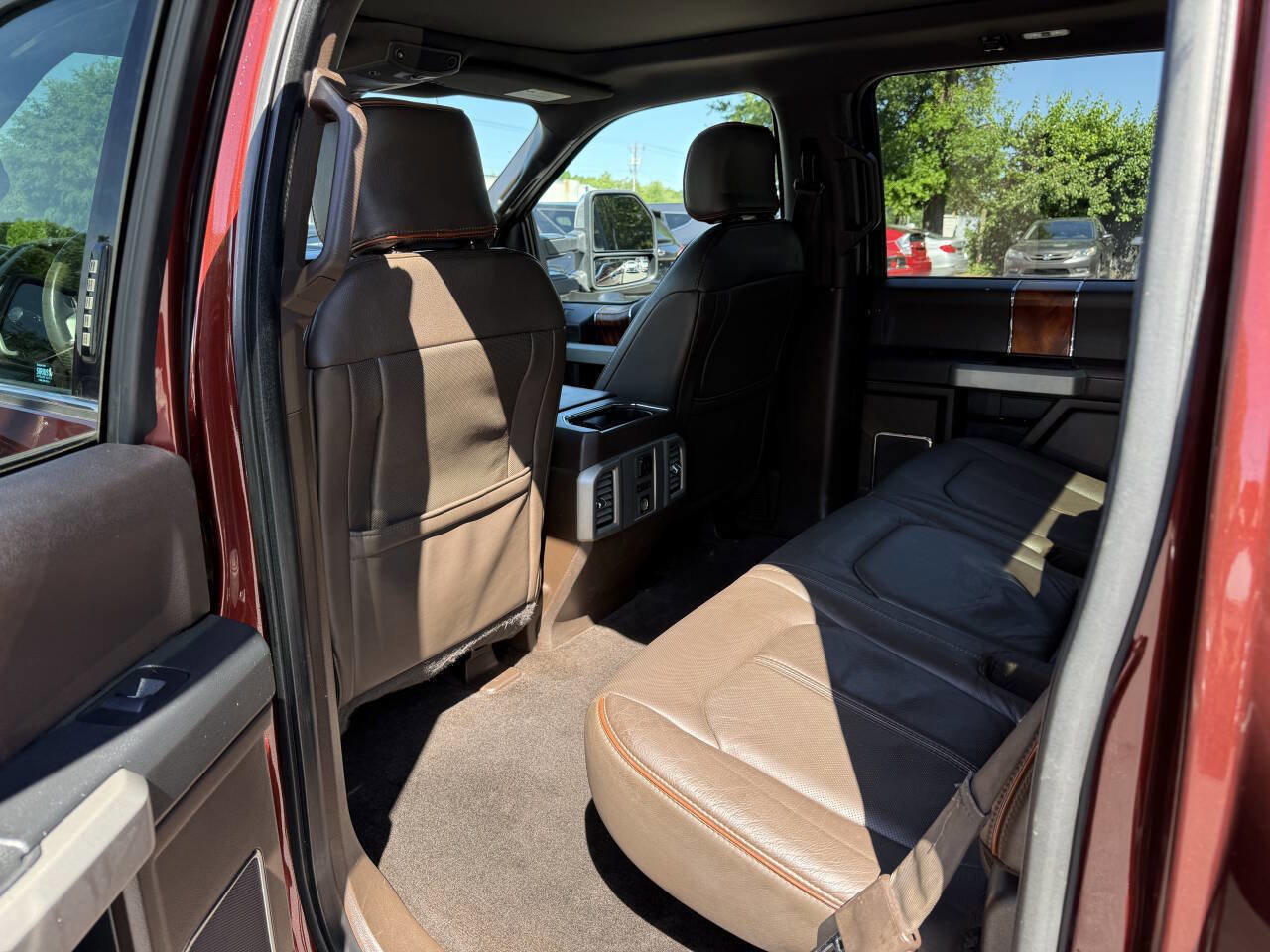 Used 2016 Ford F150 King Ranch w/ Equipment Group 601A Luxury AWD/4WD image 10