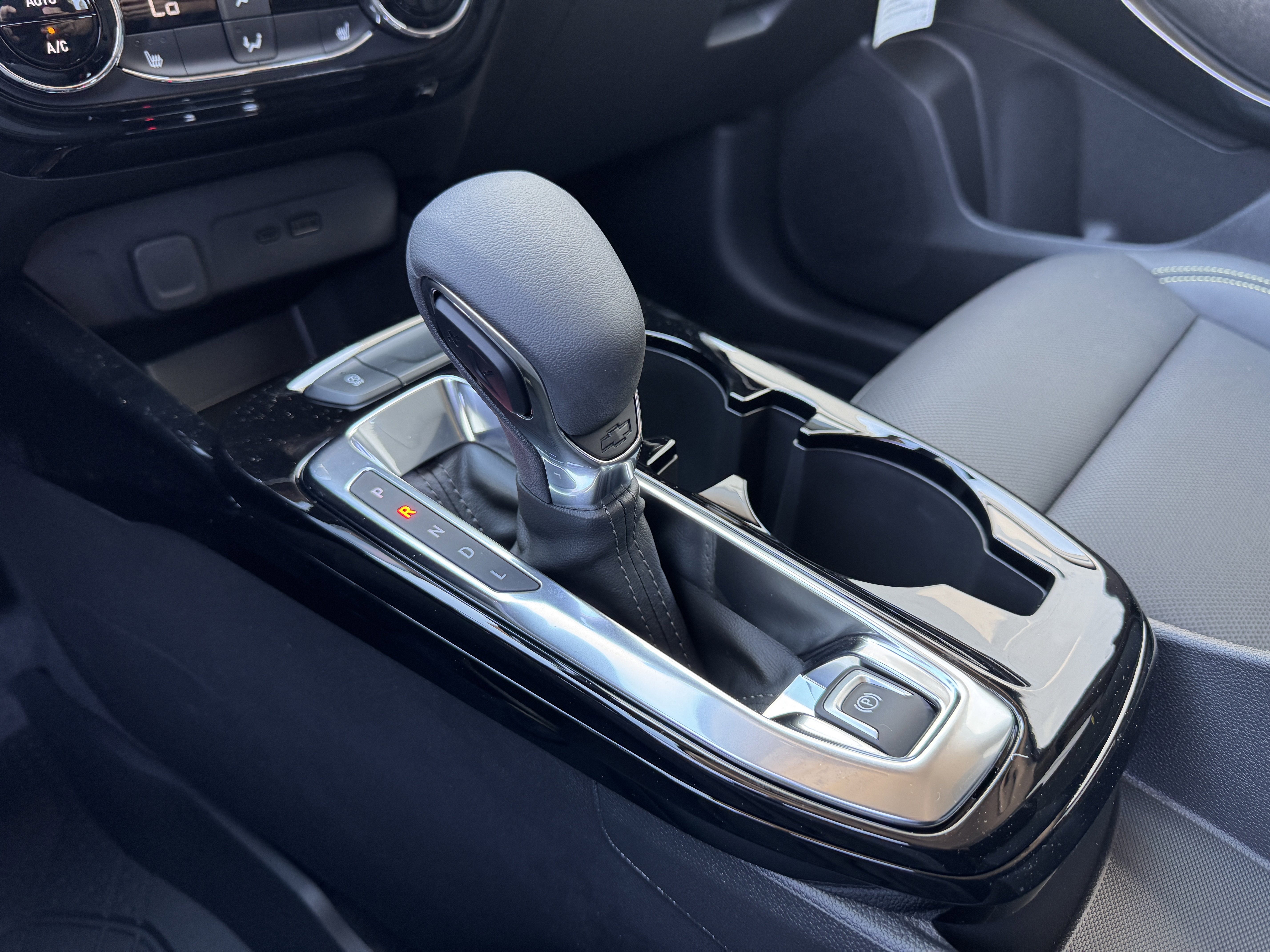 New 2025 Chevrolet Trax ACTIV w/ Driver Confidence Package image 22