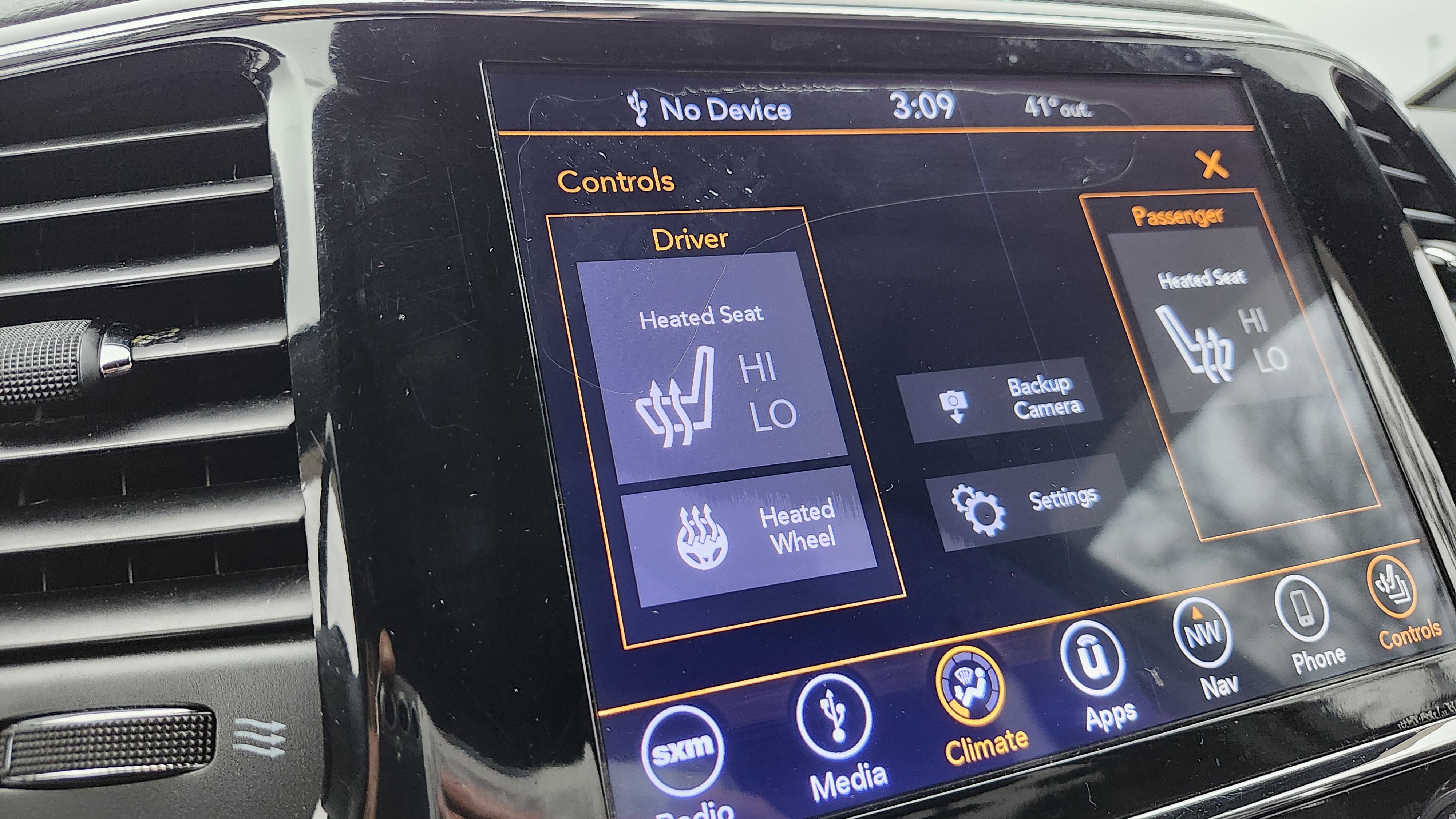 Used 2019 Jeep Grand Cherokee Limited image 8