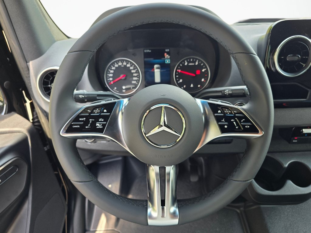 New 2026 Mercedes-Benz Sprinter 2500 image 34