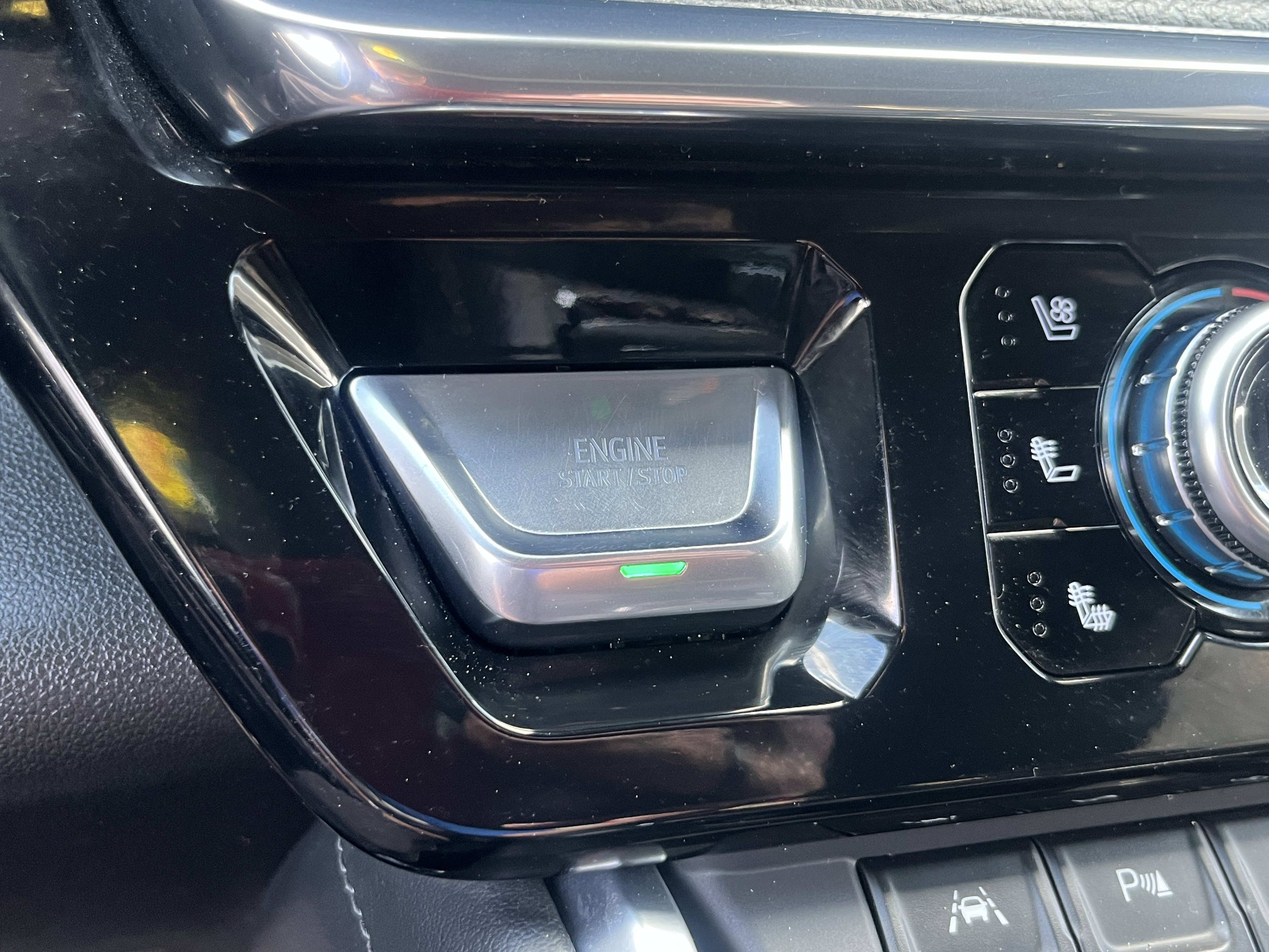 Used 2024 GMC Sierra 1500 Denali w/ Technology Package image 25