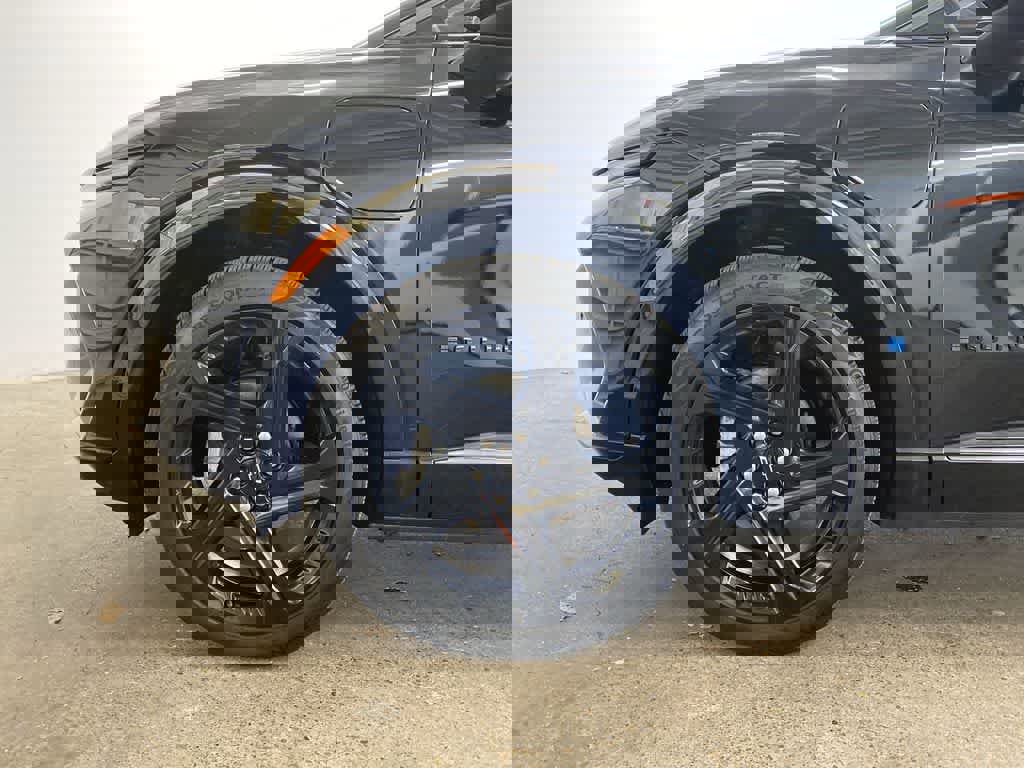 Used 2024 Chevrolet Equinox EV RS image 12