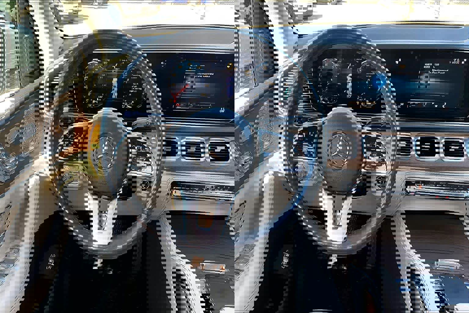 Used 2020 Mercedes-Benz GLE 350 4MATIC image 5