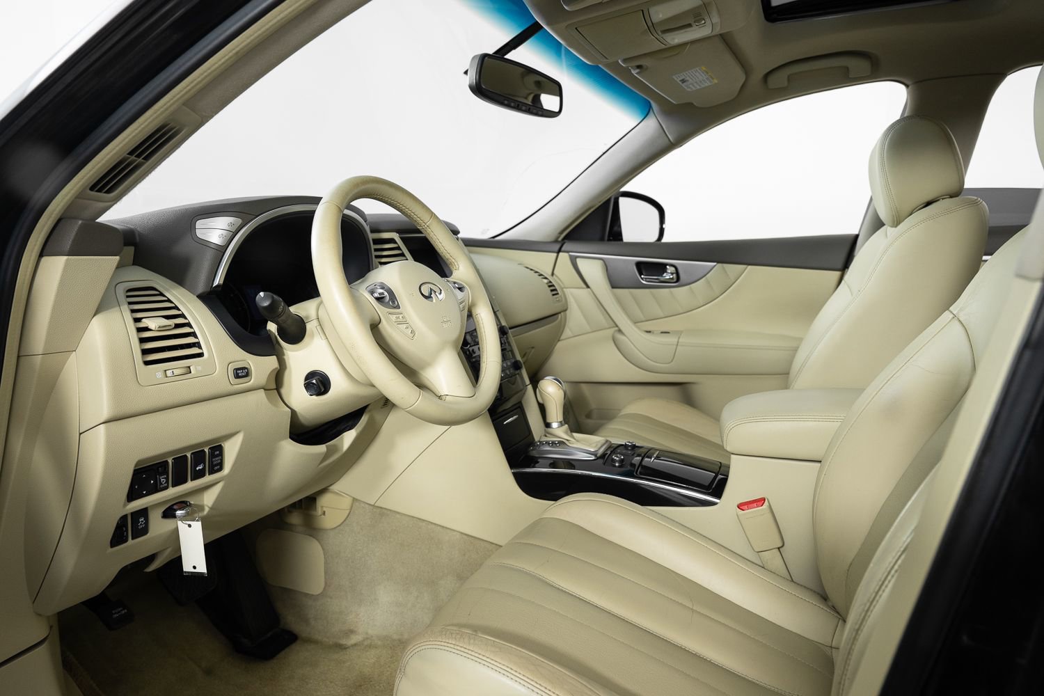 Used 2014 INFINITI QX70 AWD w/ Premium Package image 13