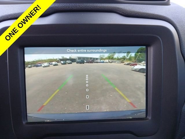 Used 2020 Jeep Renegade Latitude AWD/4WD image 16