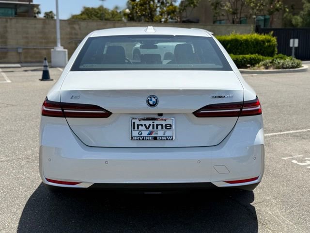 New 2026 BMW i5 eDrive40 RWD image 10
