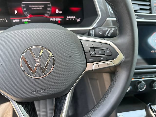 Used 2024 Volkswagen Tiguan Wolfsburg Edition image 17