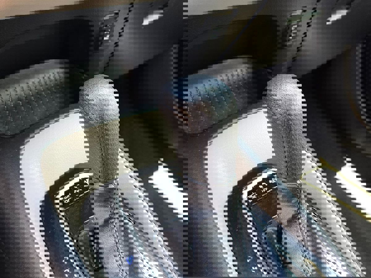 Used 2023 Toyota Corolla LE image 38