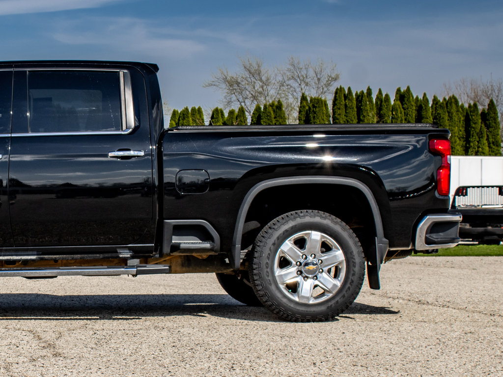 Used 2023 Chevrolet Silverado 2500 LTZ AWD/4WD image 41