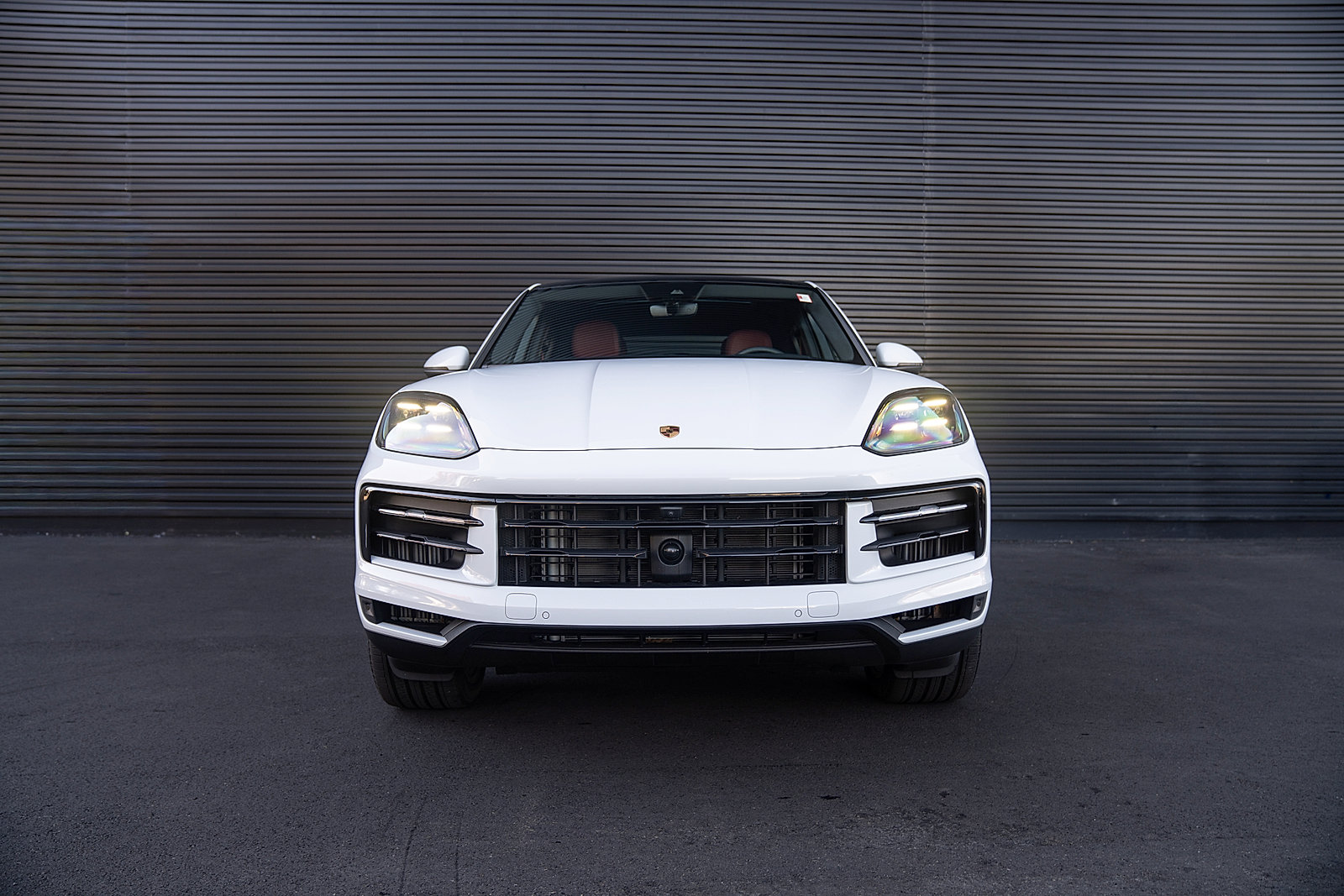 Certified 2025 Porsche Cayenne Coupe image 26