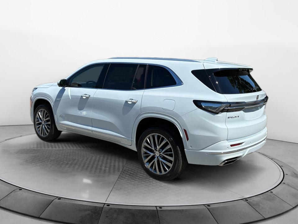 New 2026 Buick Enclave Avenir w/ Super Cruise Package FWD image 5