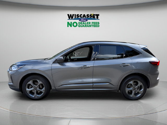 Certified 2023 Ford Escape ST-Line w/ Tech Pack #1 AWD/4WD image 2