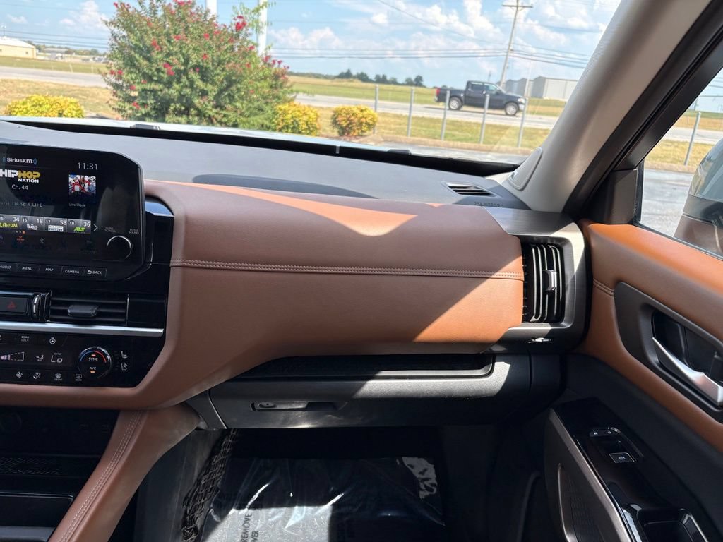 Used 2023 Nissan Pathfinder Platinum w/ Cargo Package AWD/4WD image 24