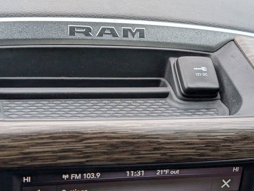 Used 2019 RAM 1500 Laramie image 35